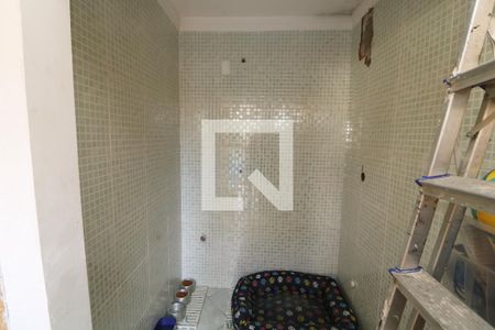 Casa para alugar com 300m², 3 quartos e 3 vagasBanheiro de serviço