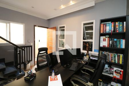 Casa para alugar com 300m², 3 quartos e 3 vagasEscritório