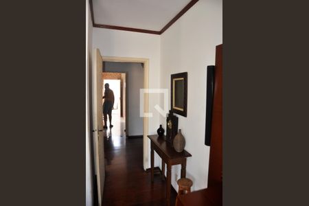 Hall dos Quartos de casa à venda com 3 quartos, 300m² em Vila Diva (zona Norte), São Paulo