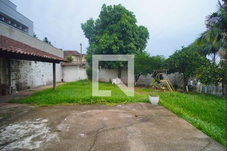 Casa à venda com 324m², 4 quartos e 5 vagasPlayground