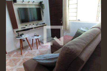 Sala de casa à venda com 2 quartos, 85m² em Parque Pinheiros, Taboão da Serra