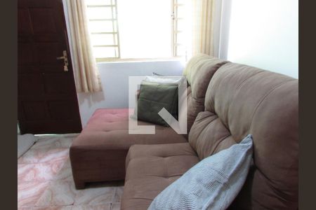 Casa para alugar com 85m², 2 quartos e 3 vagasSala