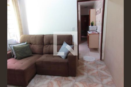 Sala de casa à venda com 2 quartos, 85m² em Parque Pinheiros, Taboão da Serra