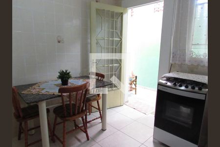 Casa para alugar com 85m², 2 quartos e 3 vagasCozinha