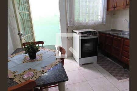 Casa para alugar com 85m², 2 quartos e 3 vagasCozinha