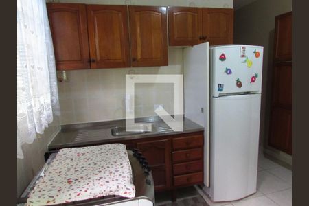 Casa para alugar com 85m², 2 quartos e 3 vagasCozinha