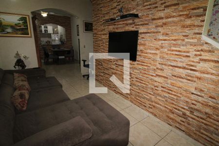 Sala de casa para alugar com 3 quartos, 108m² em Vila Nivi, São Paulo
