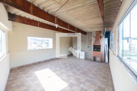 Varanda de casa à venda com 2 quartos, 80m² em Bussocaba, Osasco