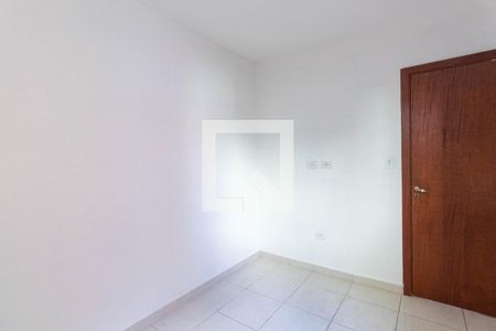 Quarto Suíte 1 de casa de condomínio para alugar com 2 quartos, 80m² em Vila Uniao (zona Leste), São Paulo