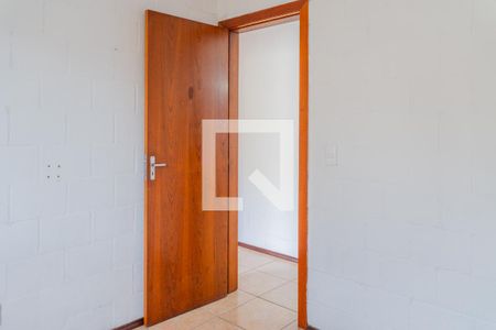 Quarto 1 de apartamento para alugar com 2 quartos, 38m² em Campo Novo, Porto Alegre