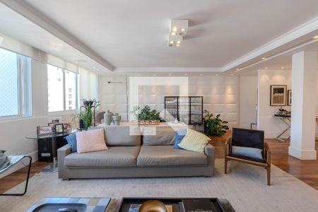 Sala de apartamento para alugar com 3 quartos, 153m² em  Jardim Paulista, São Paulo