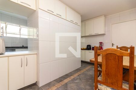 Apartamento para alugar com 168m², 3 quartos e 1 vagaCozinha