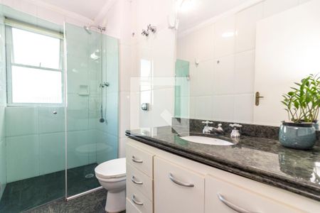 Apartamento para alugar com 168m², 3 quartos e 1 vagaBanheiro 