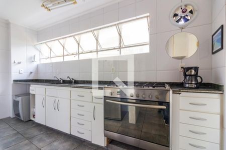 Apartamento para alugar com 168m², 3 quartos e 1 vagaCozinha