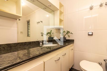 Banheiro da Suíte de apartamento à venda com 4 quartos, 150m² em Jardim Paulista, São Paulo