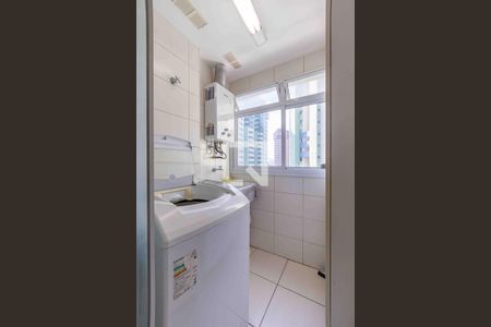 Apartamento à venda com 80m², 2 quartos e 1 vagaÁrea de Serviço