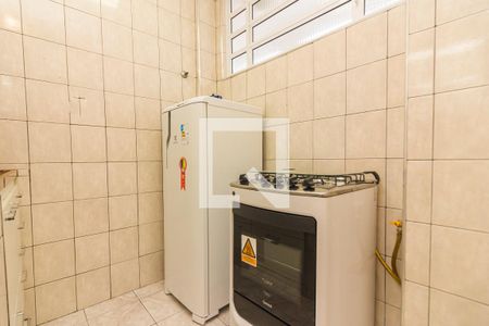 Cozinha de apartamento para alugar com 1 quarto, 44m² em Cerqueira César, São Paulo