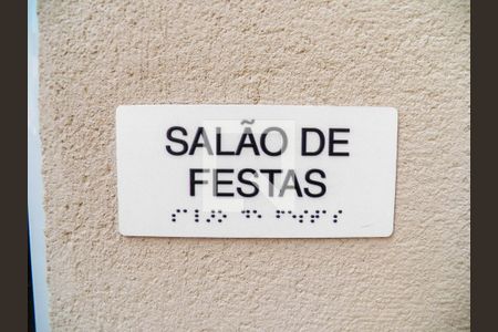 Apartamento para alugar com 39m², 2 quartos e sem vagaÁrea comum - Salão de festas