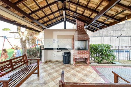 Apartamento para alugar com 50m², 2 quartos e 1 vaga Apartamento para alugar com 50m², 2 quartos e 1 vagaÁrea comum - Churrasqueira