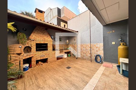 Casa à venda com 239m², 4 quartos e 4 vagasÁrea comum - Churrasqueira