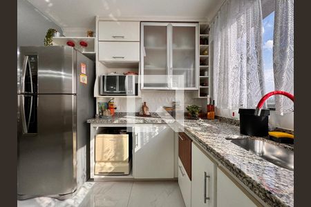 Casa à venda com 239m², 4 quartos e 4 vagasCozinha