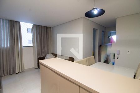 Apartamento à venda com 43m², 3 quartos e 1 vaga Apartamento à venda com 43m², 3 quartos e 1 vagaSala/Cozinha