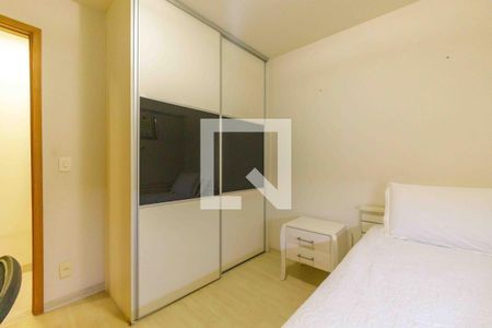 Apartamento para alugar com 110m², 3 quartos e 3 vagas Apartamento para alugar com 110m², 3 quartos e 3 vagasQuarto 2