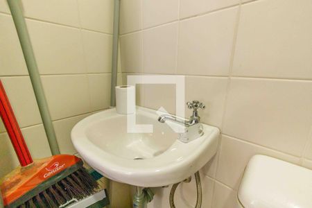 Apartamento para alugar com 110m², 3 quartos e 3 vagas Apartamento para alugar com 110m², 3 quartos e 3 vagasBanheiro de Serviço