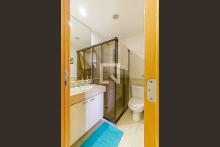 Apartamento para alugar com 110m², 3 quartos e 3 vagas Apartamento para alugar com 110m², 3 quartos e 3 vagasBanheiro Social