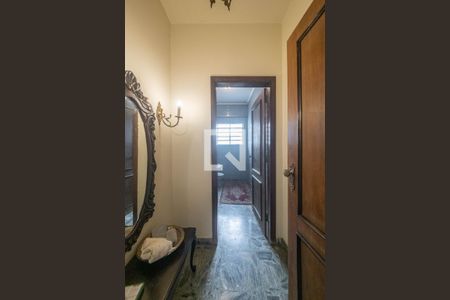 Corredor de casa à venda com 3 quartos, 455m² em Brooklin, São Paulo