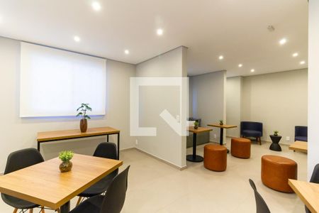 Apartamento à venda com 42m², 2 quartos e sem vaga Apartamento à venda com 42m², 2 quartos e sem vagaÁrea comum - Salão de festas