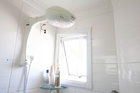 Apartamento à venda com 78m², 2 quartos e 2 vagasBanheiro da Suite