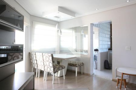 Sala de apartamento para alugar com 2 quartos, 78m² em Campestre, Santo André