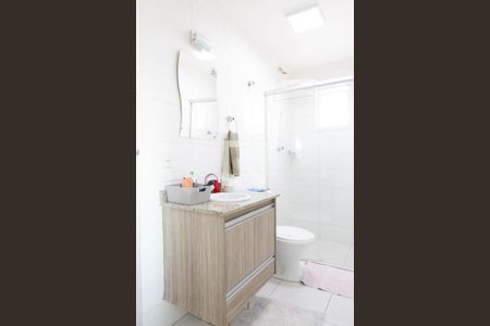 Apartamento à venda com 78m², 2 quartos e 2 vagasBanheiro Social