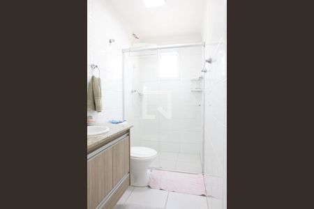 Apartamento à venda com 78m², 2 quartos e 2 vagasBanheiro Social