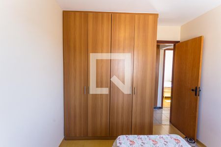 Apartamento à venda com 106m², 3 quartos e 1 vaga Apartamento à venda com 106m², 3 quartos e 1 vagaArmário do Quarto 3