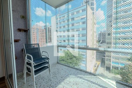 Sacada de apartamento à venda com 3 quartos, 158m² em Bela Vista, São Paulo