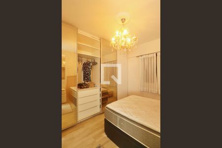 Suíte - Quarto 1 de apartamento à venda com 3 quartos, 88m² em Vila Curuca, Santo André