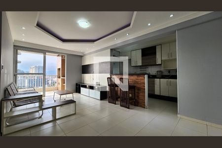 Sala de apartamento para alugar com 3 quartos, 93m² em Encruzilhada, Santos