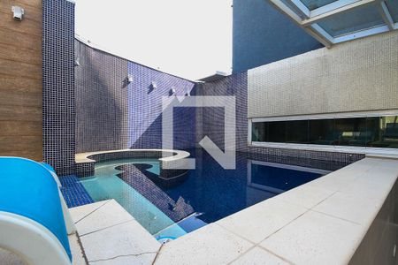 Apartamento à venda com 350m², 3 quartos e 3 vagasPiscina