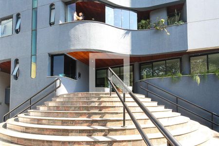 Apartamento à venda com 350m², 3 quartos e 3 vagasFrente