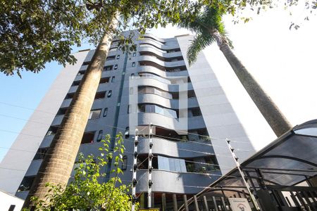 Apartamento à venda com 350m², 3 quartos e 3 vagasFachada