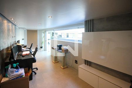 Apartamento à venda com 350m², 3 quartos e 3 vagasSala 02