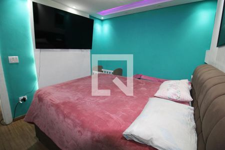 Quarto 2 de casa à venda com 5 quartos, 300m² em Parque Vitória, São Paulo