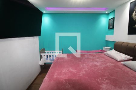 Quarto 2 de casa à venda com 5 quartos, 300m² em Parque Vitória, São Paulo