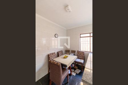 Casa à venda com 104m², 2 quartos e 2 vagasCozinha