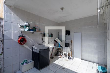 Casa à venda com 104m², 2 quartos e 2 vagasÁrea de Serviço