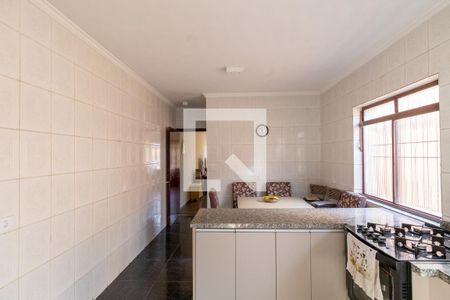 Casa à venda com 104m², 2 quartos e 2 vagasCozinha