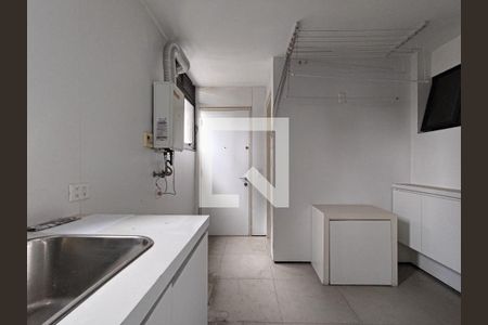 Apartamento à venda com 170m², 4 quartos e 2 vagasFoto 01