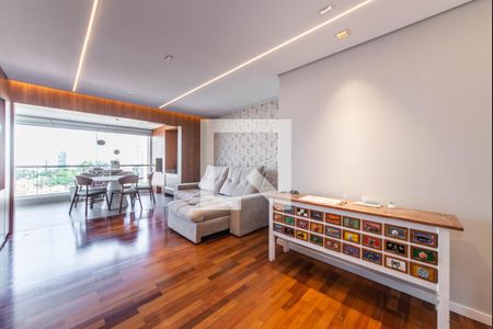 Sala de apartamento à venda com 3 quartos, 116m² em Itaim Bibi, São Paulo